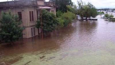 Hay dos mil personas evacuadas en Concordia, Concepción del Uruguay, Colón y San José