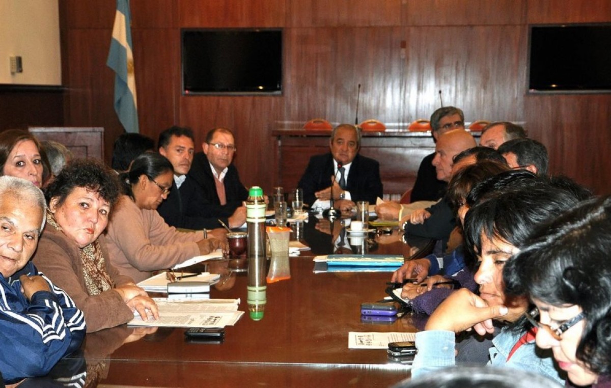 Trabajo no registrado: reunión de Diputados e Intendentes Jujeños