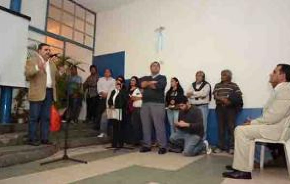 El intendente deCatamarca busca el apoyo político del SOEM y absorbe a los trabajadores del gremio