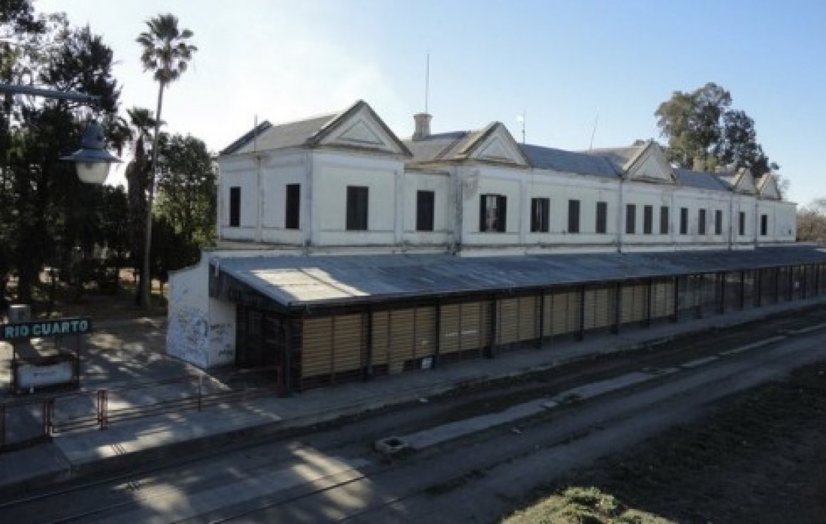 Buscan reactivar tren de pasajeros en Gran Río IV