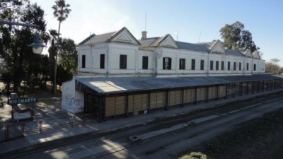 Buscan reactivar tren de pasajeros en Gran Río IV