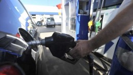 Impuesto a la nafta en municipios massistas: Estaciones de servicio van a la Corte bonaerense