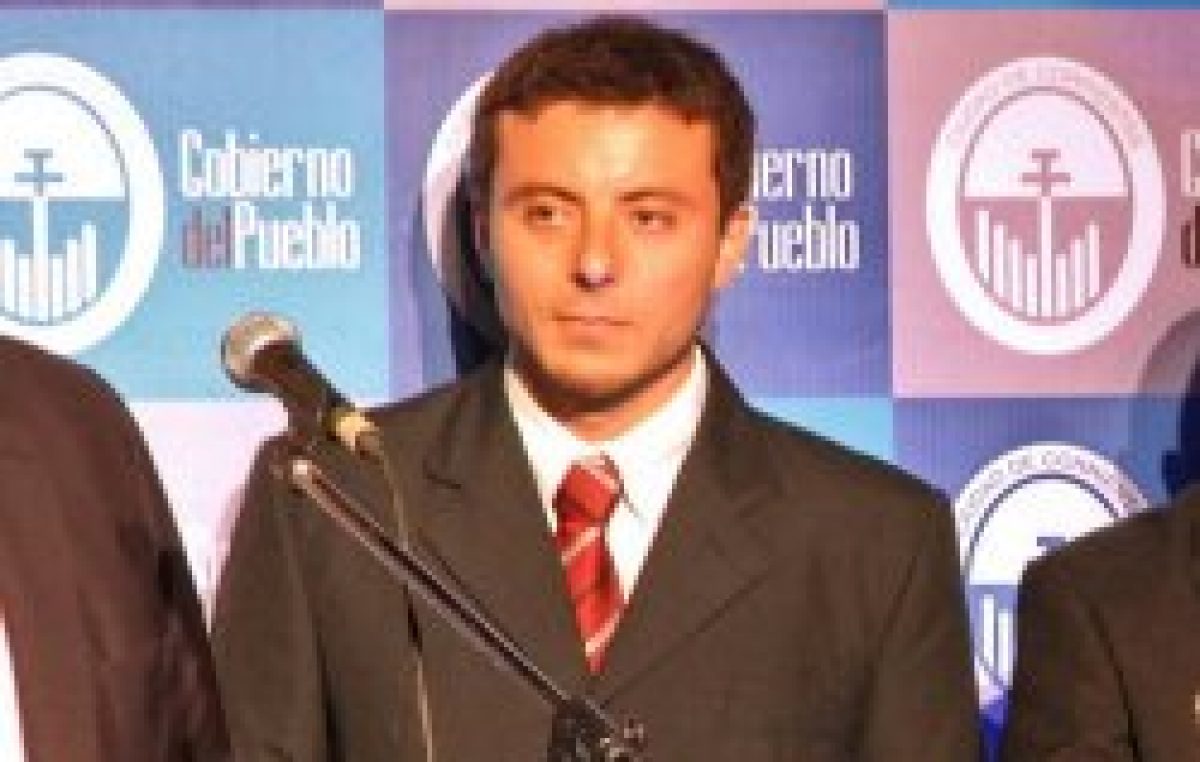 La gestión del Intendente de Corrientes supera el límite constitucional de gasto en sueldos