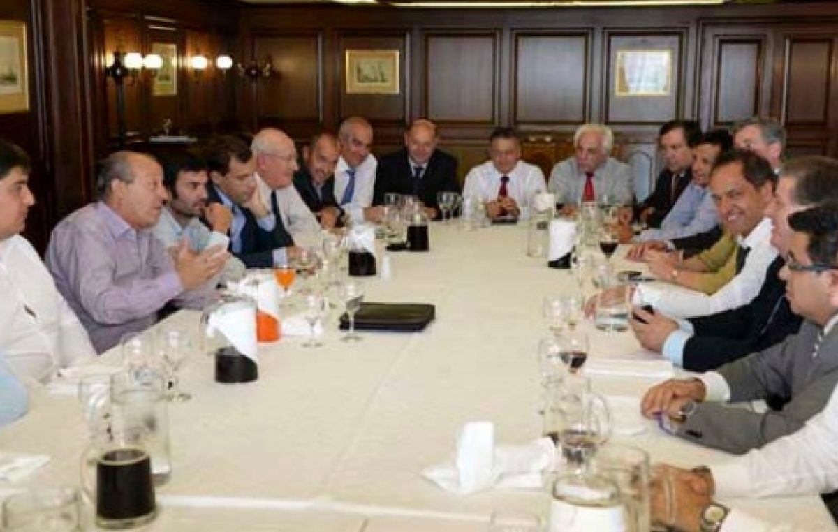 Buenos Aires: Intendentes, junto a Provincia salieron al cruce de Carrió: «Ignora lo que pasa sobre el tema»