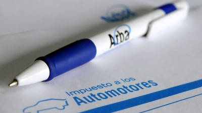 ARBA Intima a 500 deudores con autos de alta gama