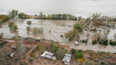 En Sauzal Bonito, el caudal del río llegó a su tope máximo