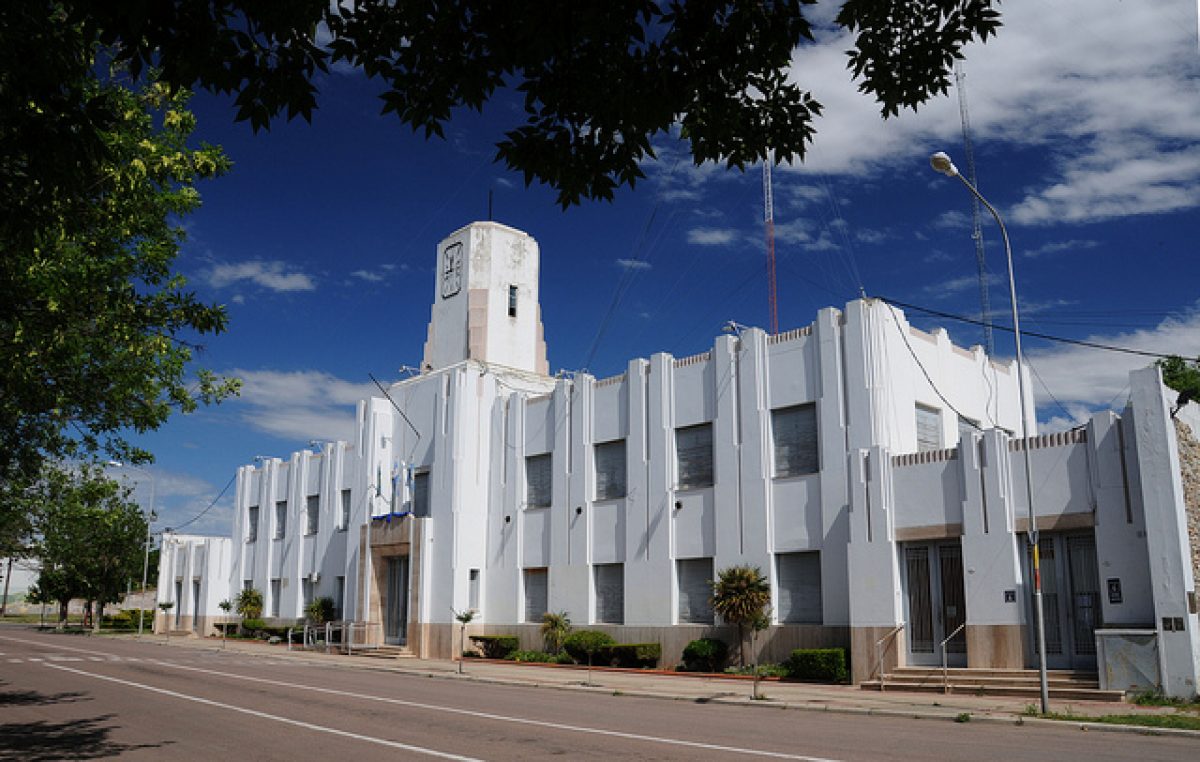 Puán: cruces con el intendente por atraso en el pago a los trabajadores municipales