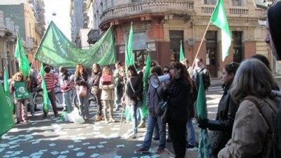 Por el salario mínimo de municipales, Ate marchó al Congreso Nacional 