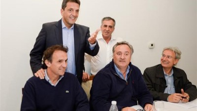 Reclamo massista por fondos para comunas Bonaerenses