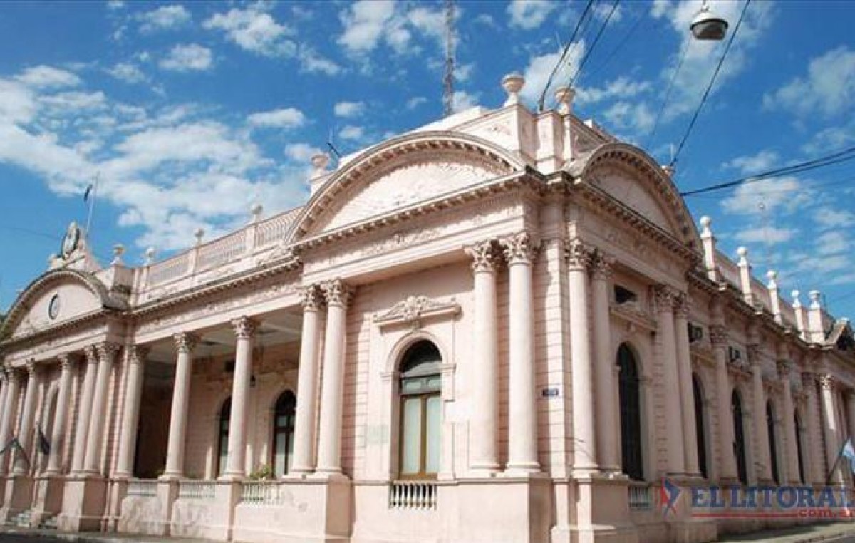 Varios municipios Correntinos adhieren al punto extra para obras mientras cinco del PJ judicializaron