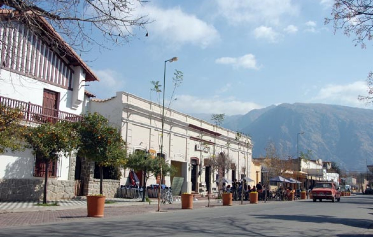 Gobierno construirá una nueva terminal de ómnibus para Cafayate.