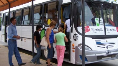 En Villa María presentan una aplicación para saber la ubicación de los colectivos urbanos