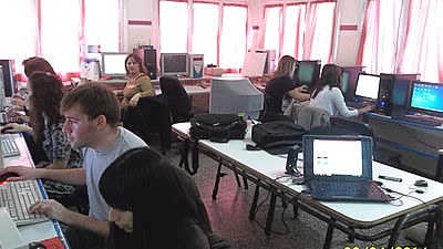 Buscan fortalecer la carrera administrativa del empleado municipal en Rawson 