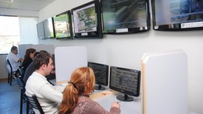Seguridad: Qué pasa en el centro de monitoreo municipal de Quilmes
