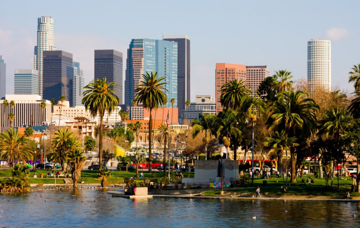 La ciudad de los Ángeles obliga a canjear deuda y podría entrar en default