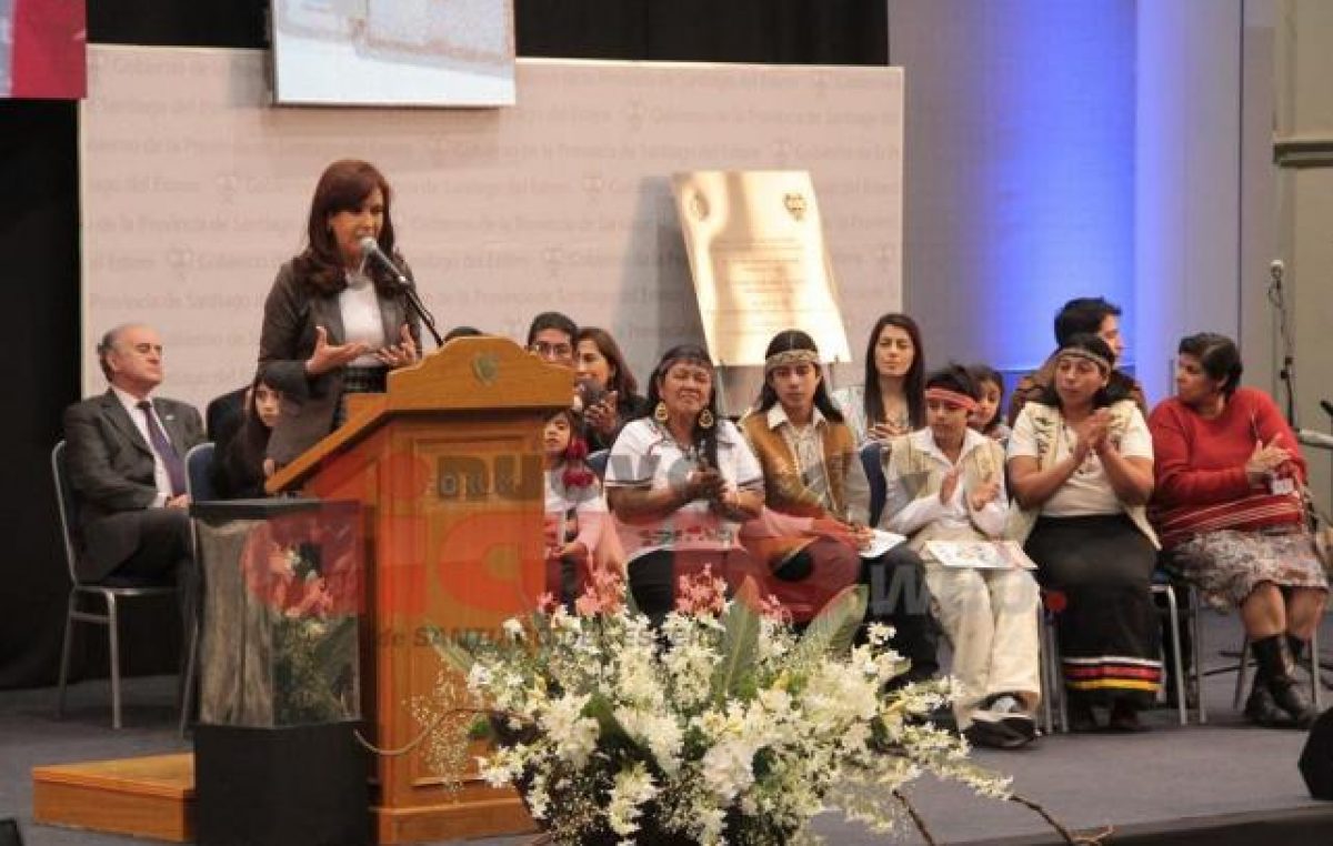 La Presidenta propone mudar la capital del país «más al centro del país»