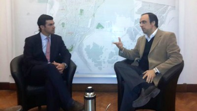 Interés de Santa Fe en la descentralización de recursos y en el voto electrónico implementado en Salta