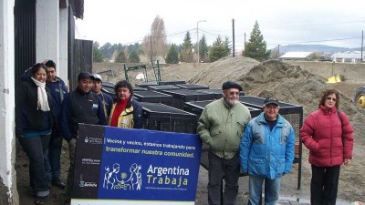 Bariloche: Cooperativa fabricó cestos de residuos para proyecto comunitario