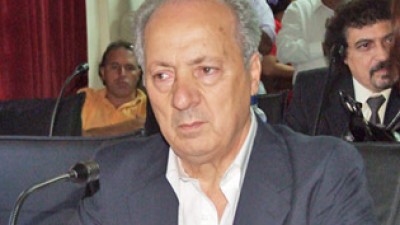 Paritarias municipales de Buenos Aires: Secretario General de SMATA se sumó a las críticas al FR