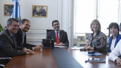 Avanza la pesificación de deudas en u$s de Municipios Cordobeses