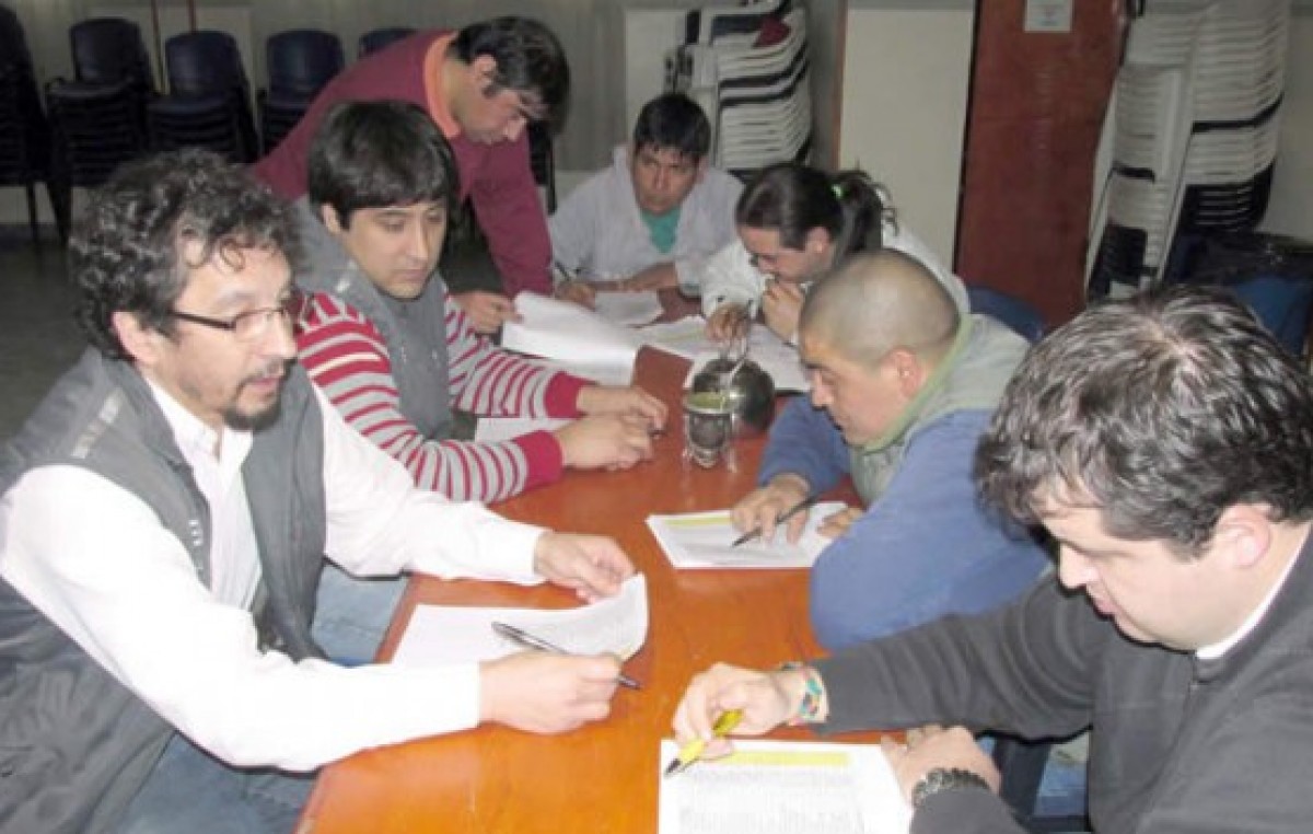 Esquel: Soeme y Ejecutivo Municipal avanzan en negociación salarial para el segundo semestre 