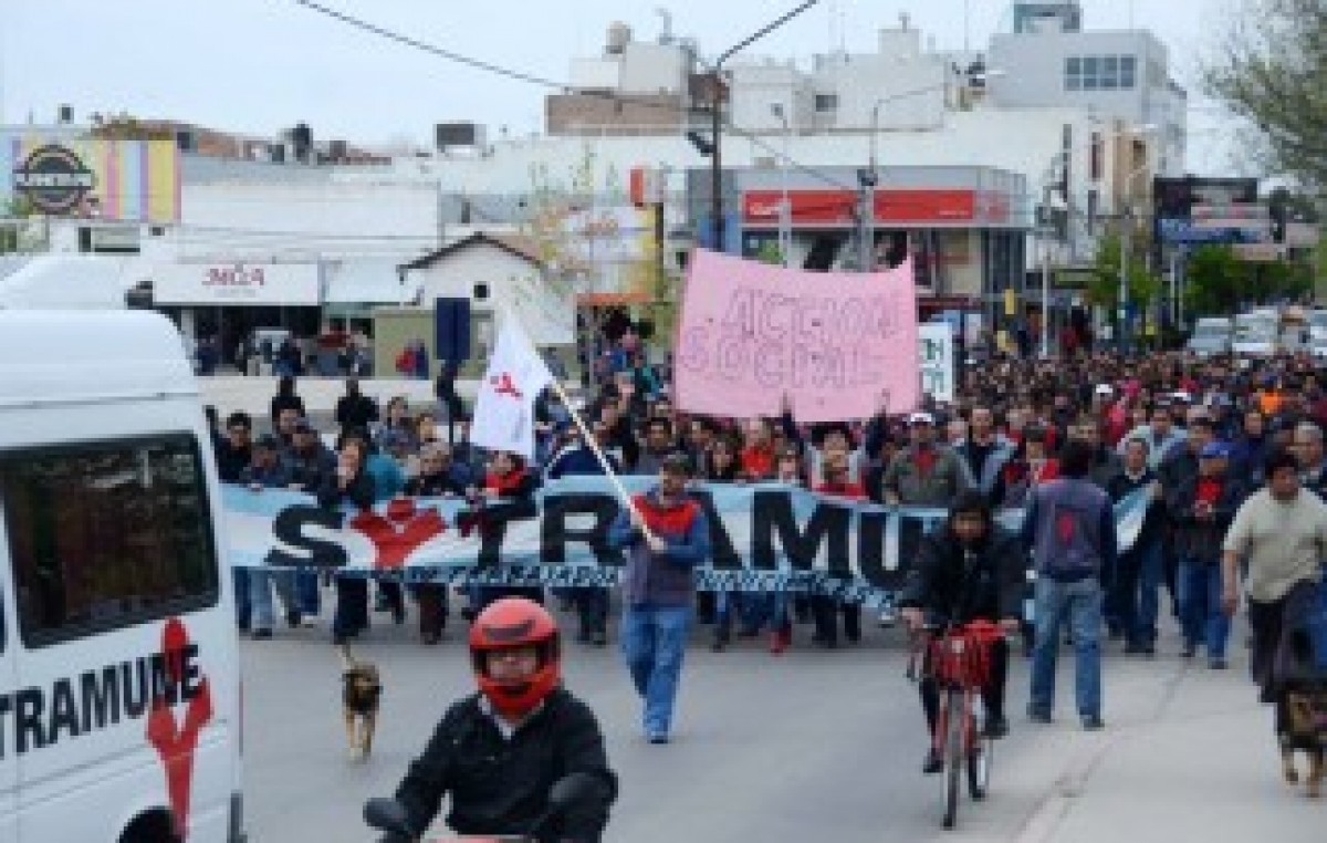 Neuquén: Los municipales y el Ejecutivo, lejos del acuerdo salarial