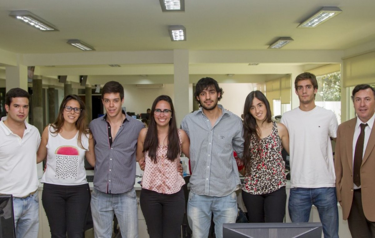 Salta: Alumnos de la UCASAL viajarán a Dubai por su proyecto de casas plegables