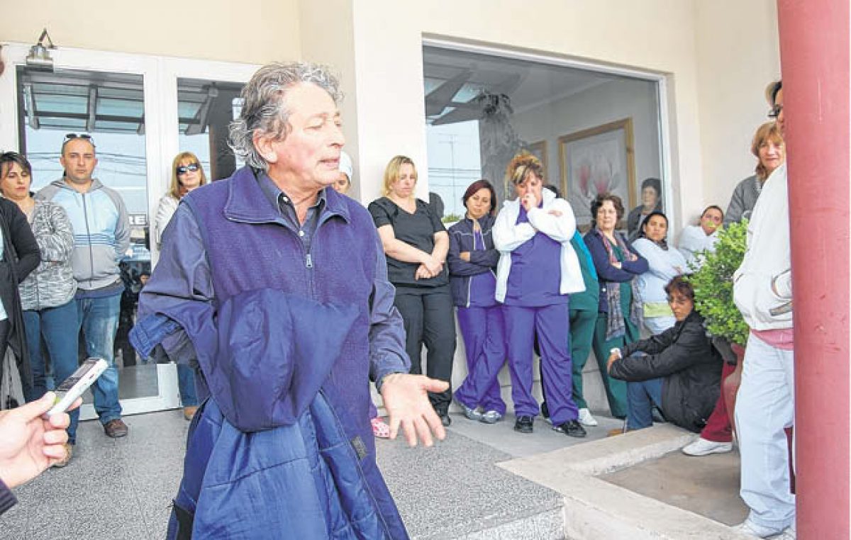 Saavedra: enojados con Corvatta, municipales extendieron el paro
