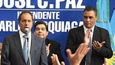 Luego de que Ishii ayudara a que se caiga la ley, Scioli firma Policía Local en José C. Paz