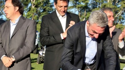 El Intendente de Junín le escapa al plus de los intendentes que promueve el massismo
