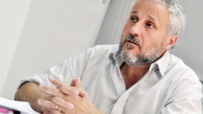 Para pagar los sueldos, el Intendente de Plottier volvió a pedir tres millones de pesos