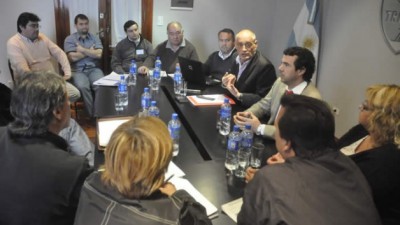 Trelew: gremios resignan el aumento en favor de los planes y el SEM