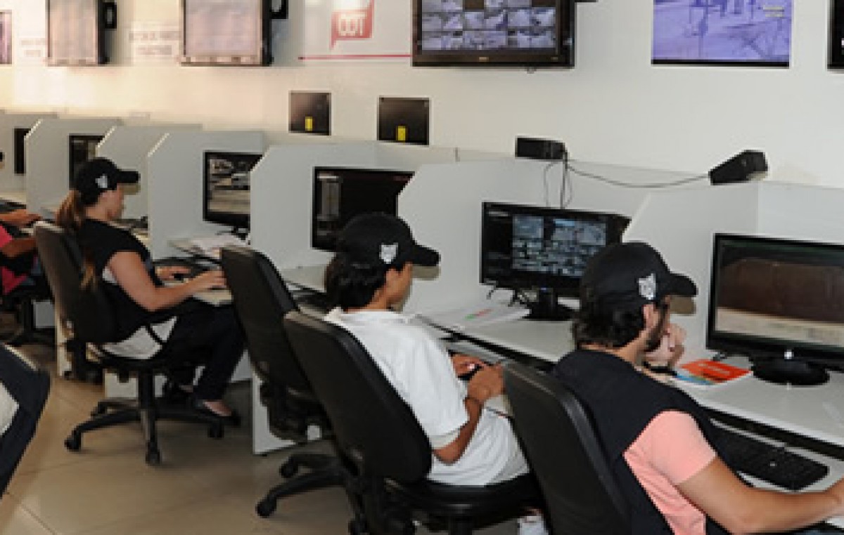 Buscan replicar en Trelew el sistema de videovigilancia que aplica Massa y Macri