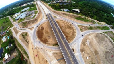 Cristina y Bacileff inauguran el viaducto de la Autovía de Resistencia