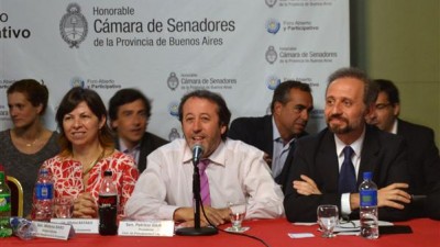 En Buenos Aires buscan eliminar la Tasa Vial sobre carga de combustible