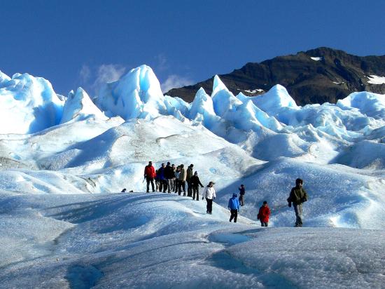 Casi 24 mil personas visitaron el glaciar durante septiembre.