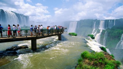 Proyectan récord de turistas extranjeros en Argentina