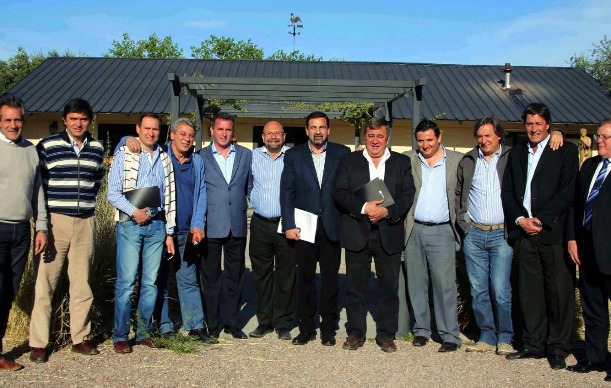 Mendoza: Comunas del PJ descartan más deuda