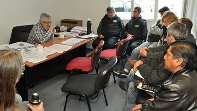 Ofrecen aumento del 100 por ciento de presentismo a los municipales de Rawson