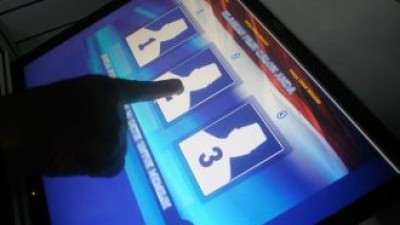 El voto electrónico debuta en Mendoza