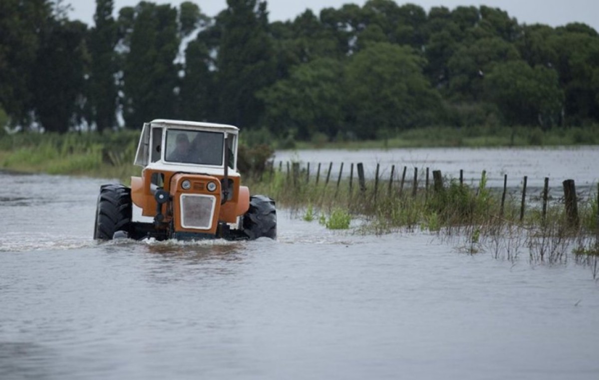 Quedan 3 mil evacuados por el terrible temporal en Buenos Aires