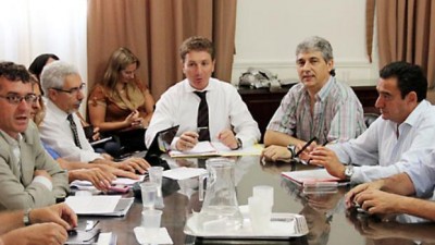 Municipales de Santa Fe ya amenazan con parar si no hay paritaria