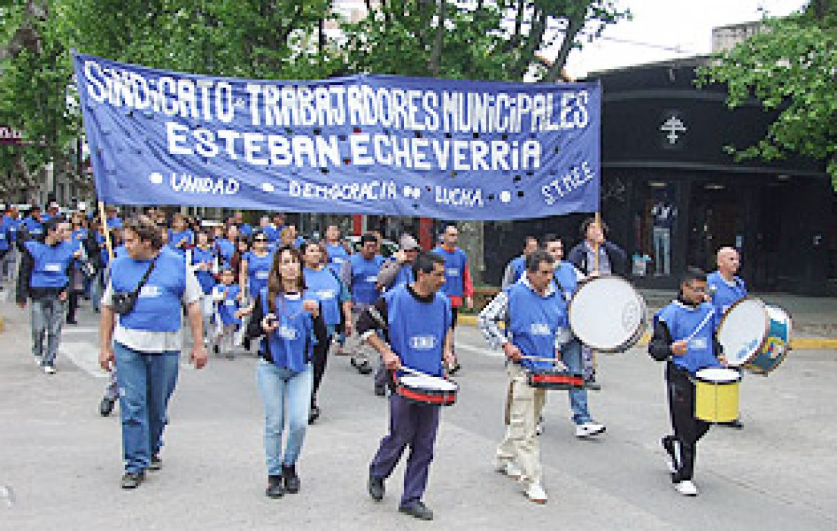 Municipales de Echeverría volverán a marchar