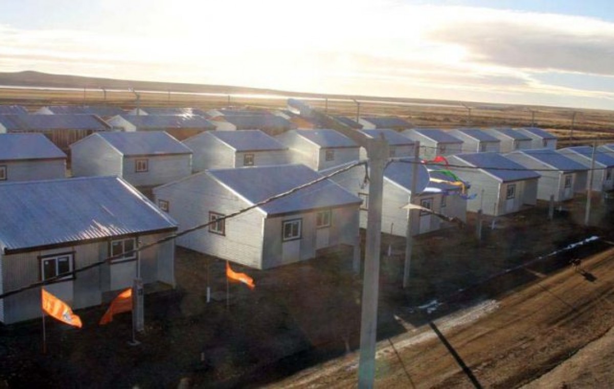 Río Grande: el Intendente entrega otras 50 viviendas sociales