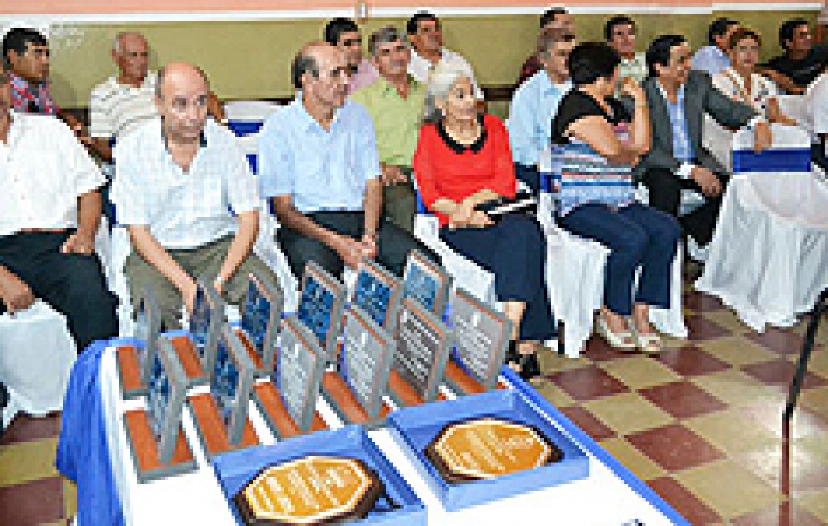 Homenaje a trabajadores de la Municipalidad de Formosa, con 25, 35 y 47 años de servicio