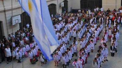 Intendentes Bonaerenses seguirían con libre uso del Fondo de Financiamiento Educativo