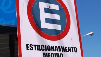Estacionamiento Medido en Río Grande: Concejales evalúan implementar parquímetros