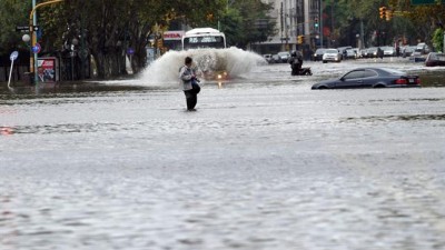 Buenos Aires: “Récord de lluvias”, 5 mil evacuados y 19 municipios afectados