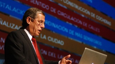 El Intendente de Neuquén salió a defender la “privatización” de las tasas