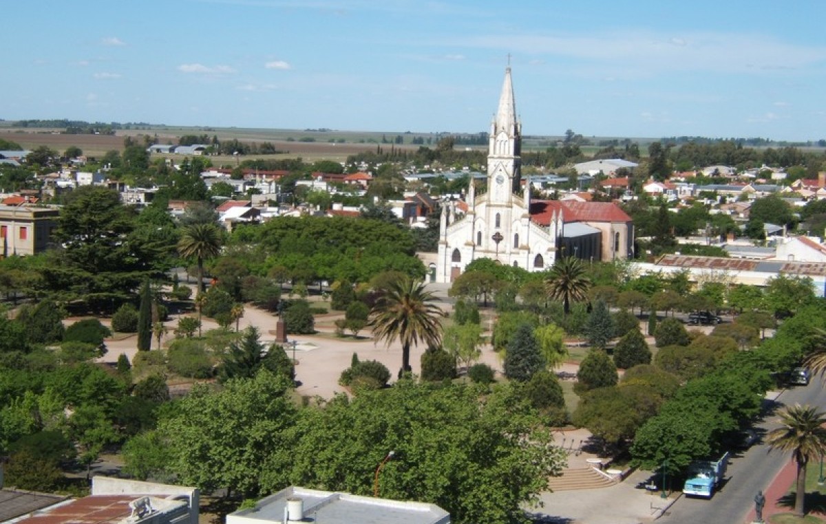 Firmaron el contrato para pavimentar 35 cuadras en la ciudad de Pigüé